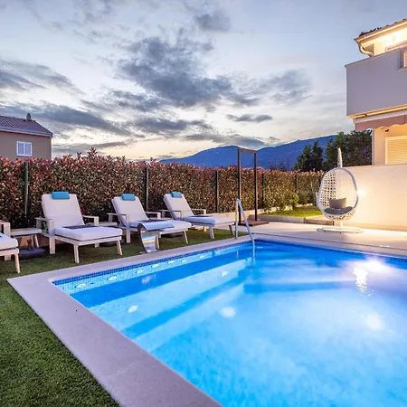 Bachin Villa Kaštela