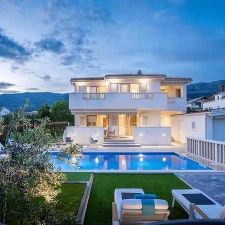 Villa Bachin Kaštela